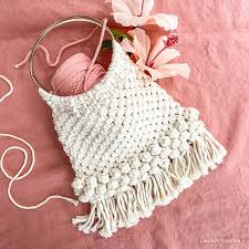 Learn how to create your own stylish macrame purse with this easy step-by-step guide. Perfect for beginners and experienced crafters alike, this project combines creativity and practicality to help you craft a beautiful accessory from start to finish